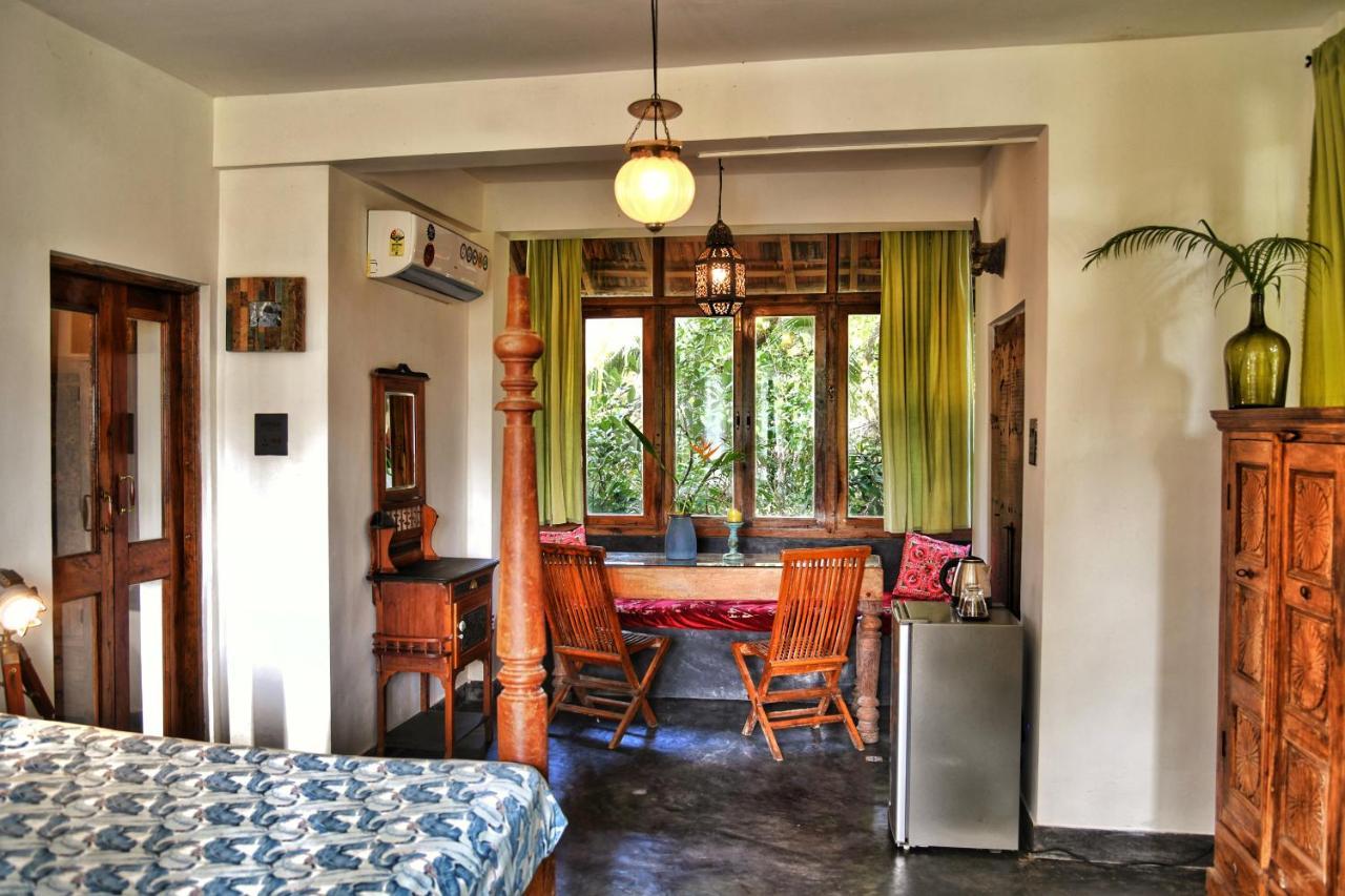 Bed and Breakfast Jardin D'Ulysse & Hard Rock Morjim Exterior foto