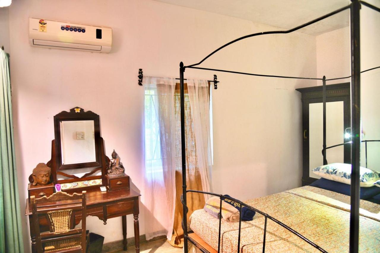 Bed and Breakfast Jardin D'Ulysse & Hard Rock Morjim Exterior foto