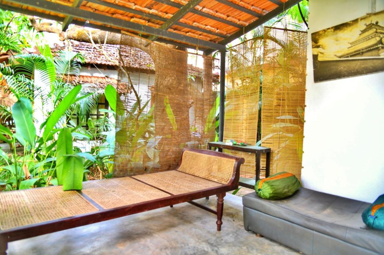 Bed and Breakfast Jardin D'Ulysse & Hard Rock Morjim Exterior foto
